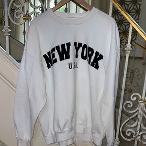 White Crewneck New York Sweatshirt